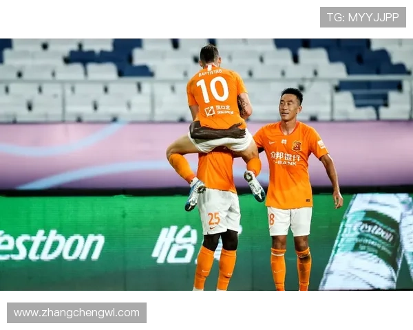 成都篮球队强势领跑联赛积分榜以80分稳居第一位置竞争激烈引人关注